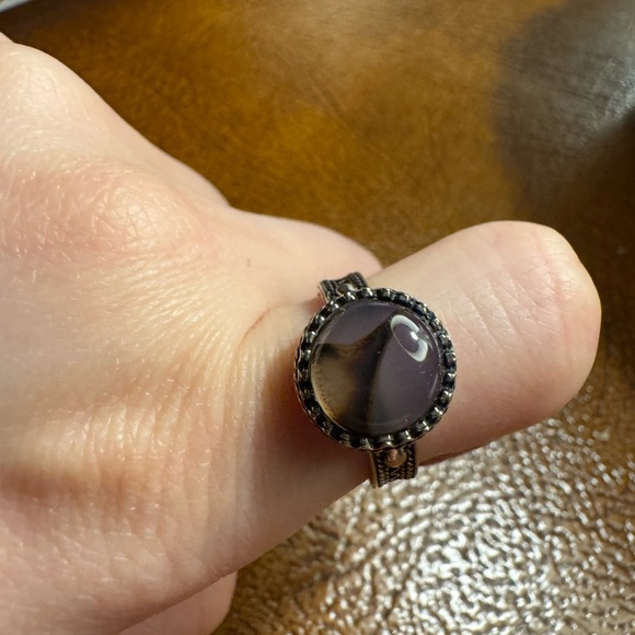 Sterling Silver and Agate Stone Ring - Picture 6 of 6
